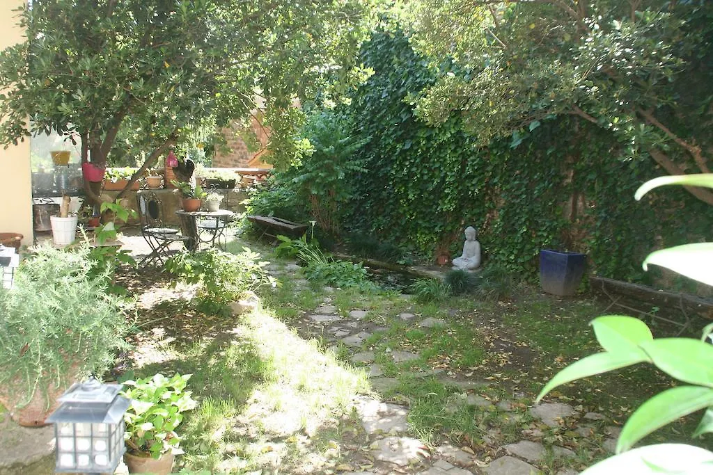 B&B Sallent Guest house