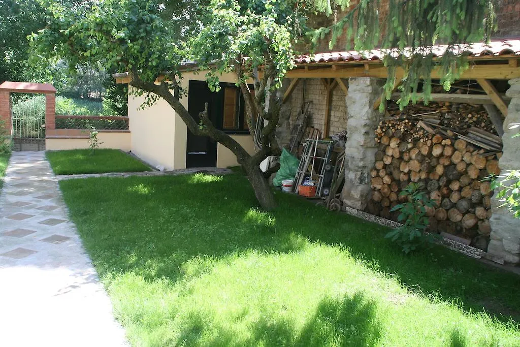 B&B Sallent 3*,